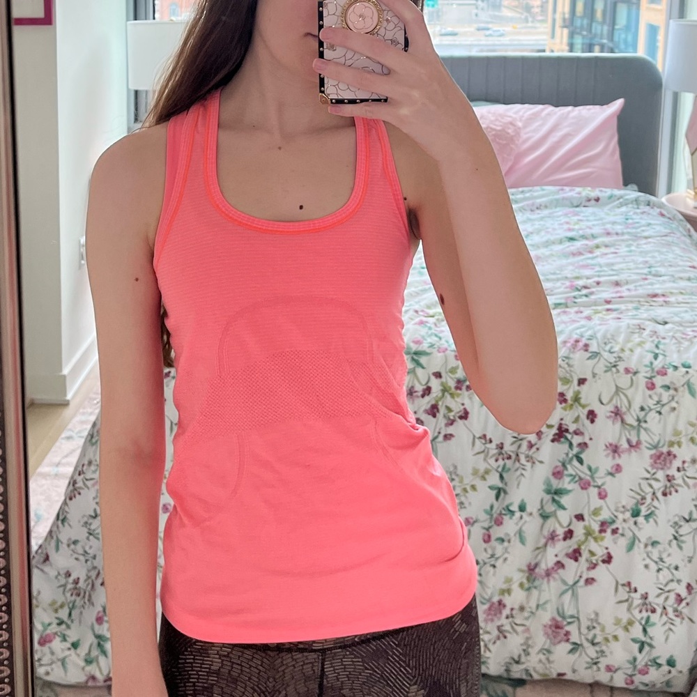 Lululemon Swiftly Tech Tank Size 4